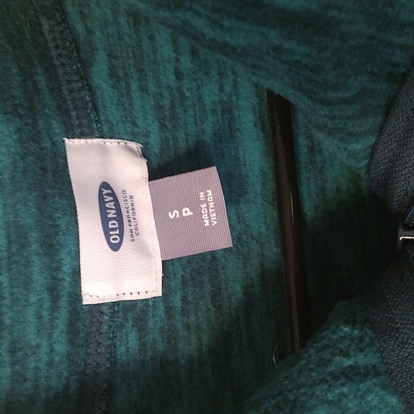 Old Navy Fleece Vest - Picture 2 of 5